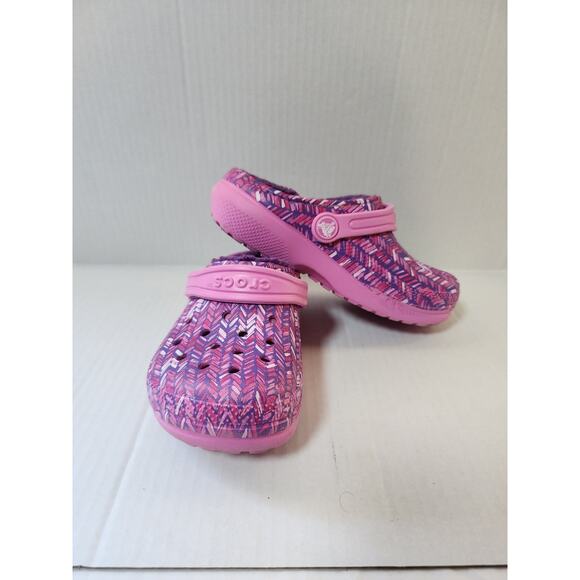 CROCS Girls Size 12 Purple & Pink Print Lined - Picture 1 of 9